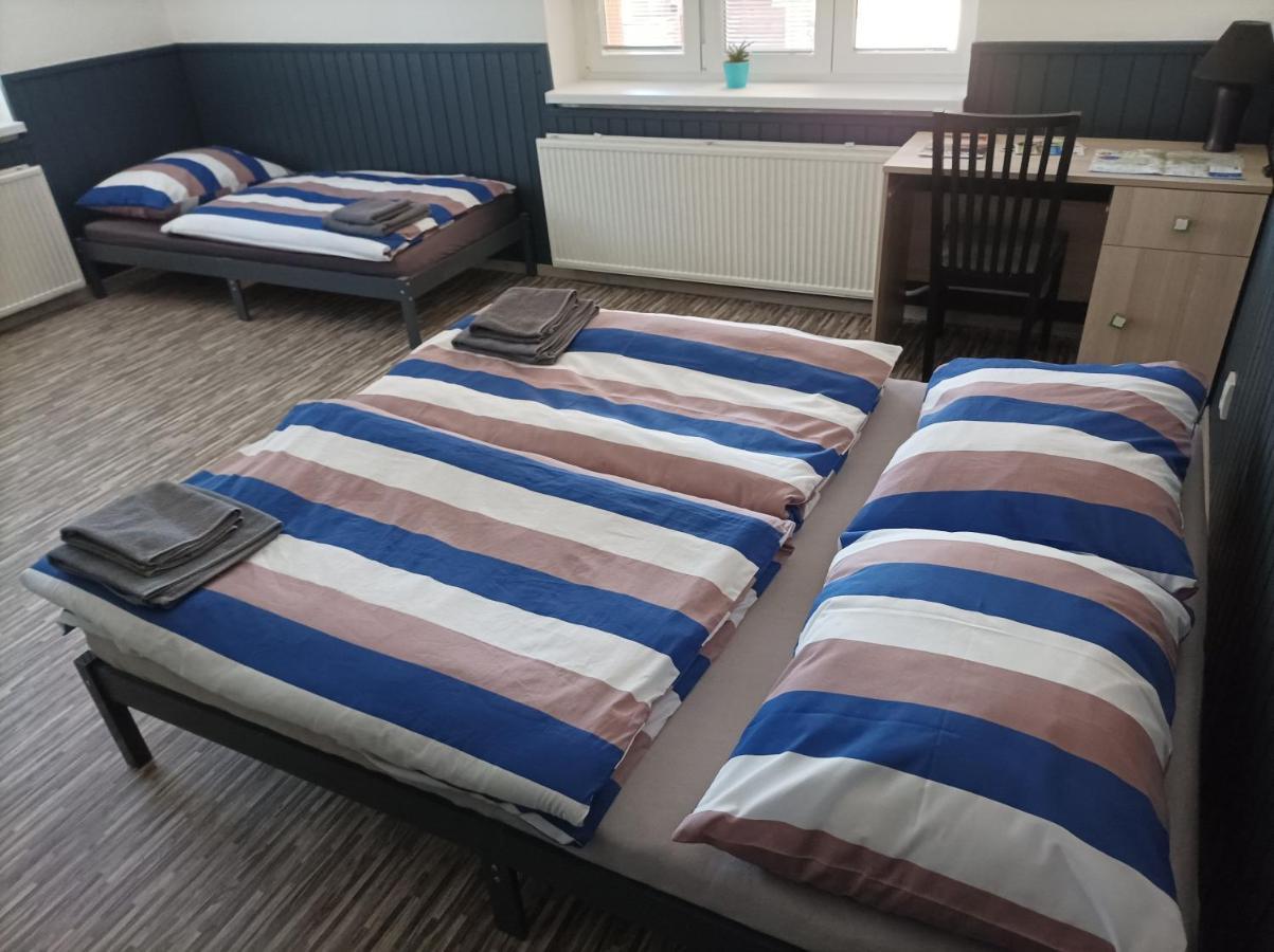 Vesele Apartment *